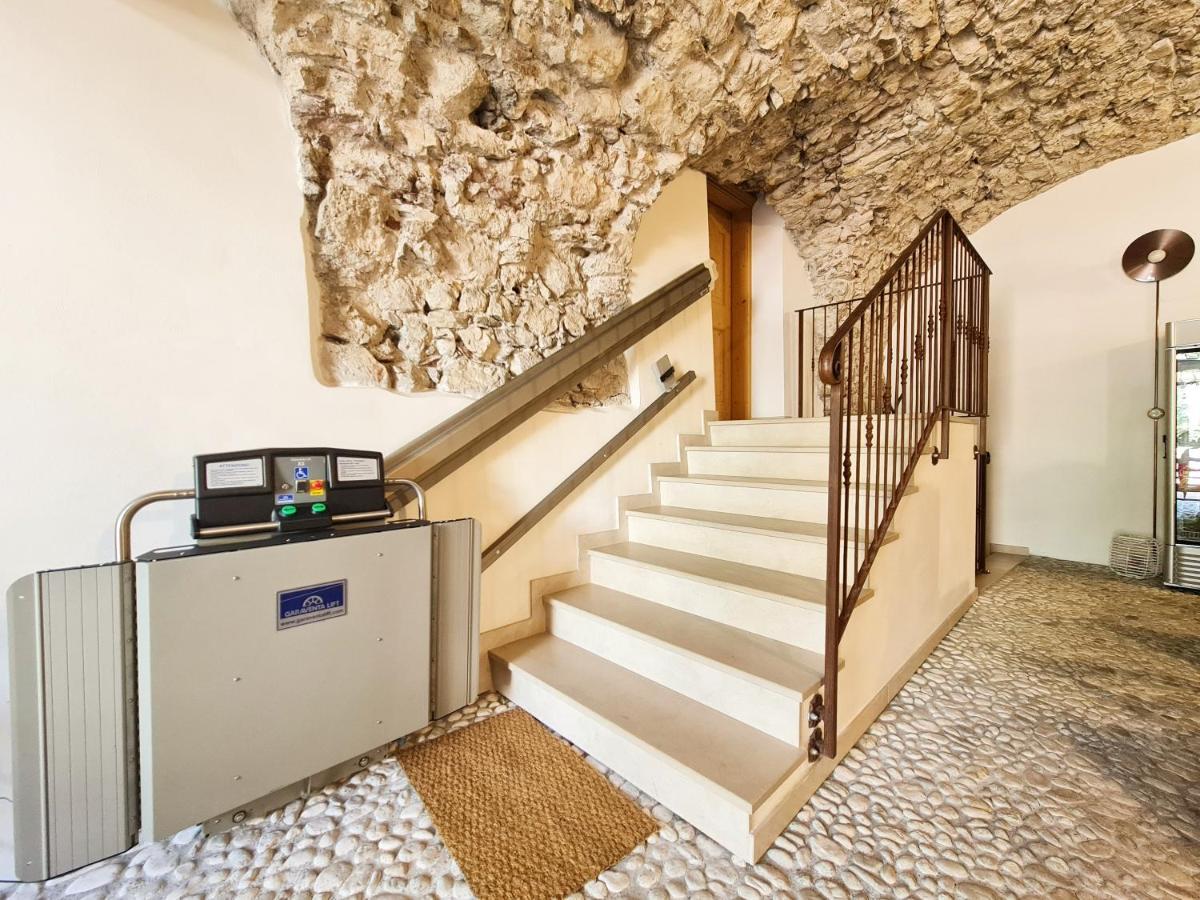 Pietra Rara Apartments Pietramurata Exteriér fotografie